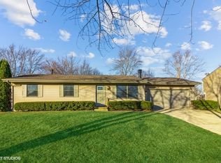 124 Joy St, Sugar Grove, IL 60554