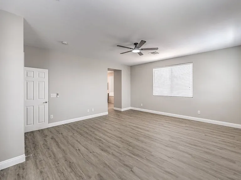 146 Augusta Course Ave — Photo 16