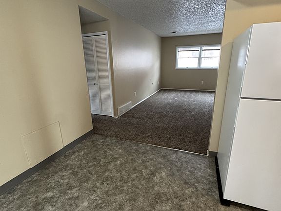5th image of 4244 Central Ave APT 4
