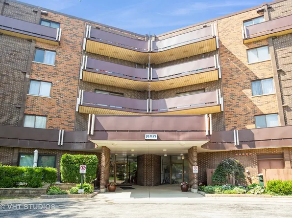 850 Wellington Ave Unit 310, Elk Grove Village, IL 60007