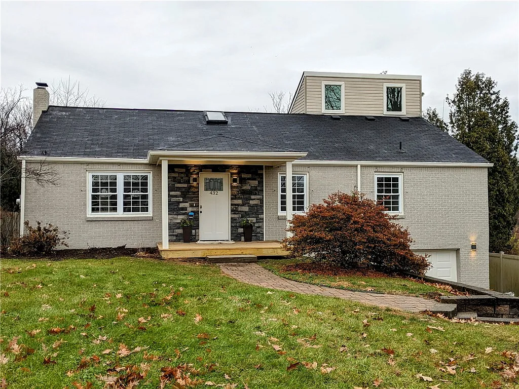 432 Raspberry Dr photo 1