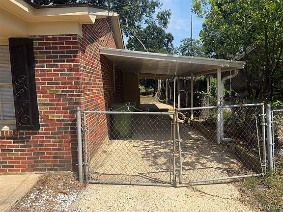 2nd image of 3259 Durham Dr