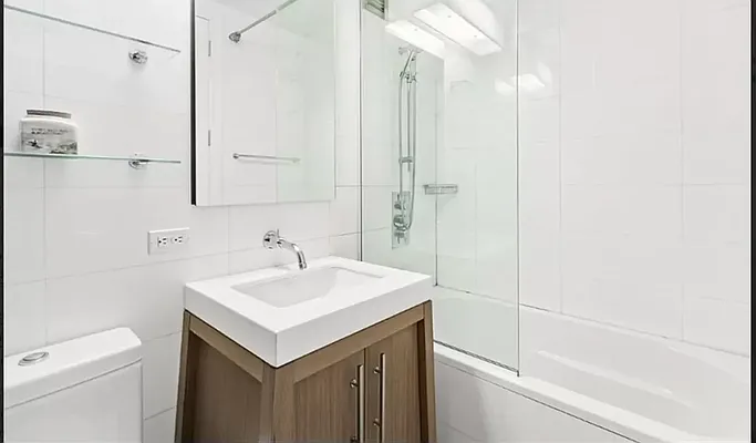 Rented by Compass | media 7