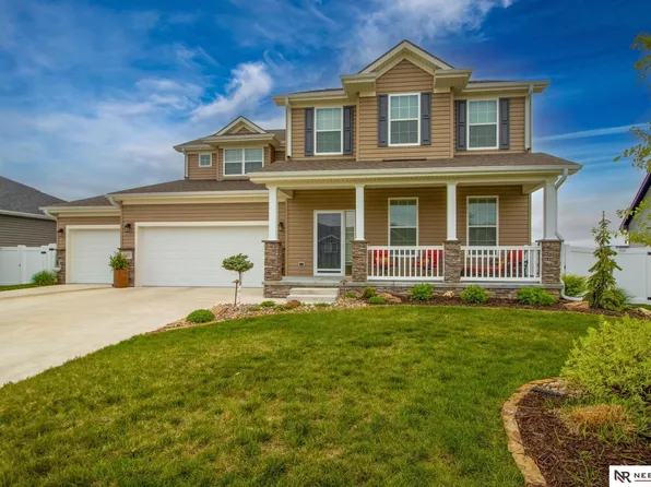 3322 N 92nd St, Lincoln, NE 68507