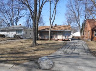 320 S Yale Ave, Addison, IL 60101