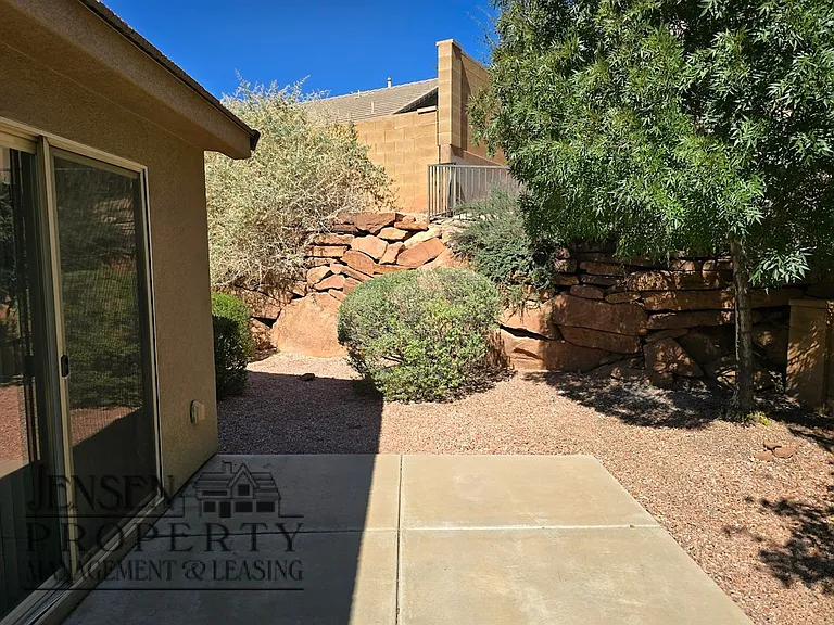1630 E 2450 S #41 — Photo 25