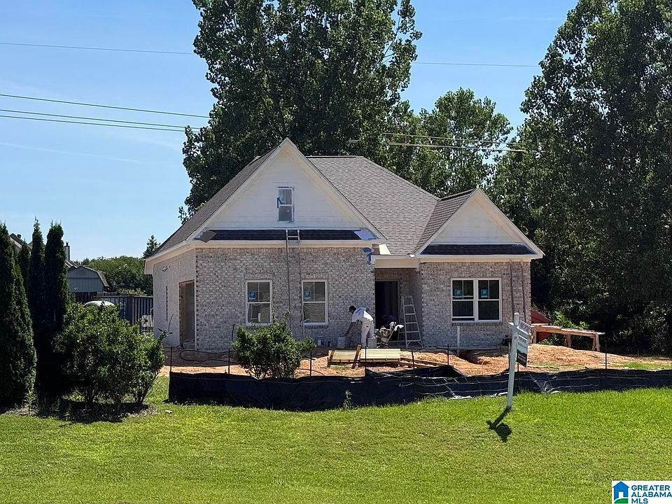 1st image of 695 Norfolk Dr