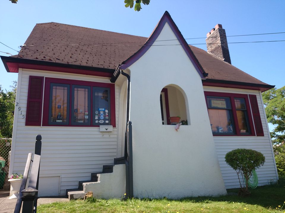 1st image of 2915 E Pine St