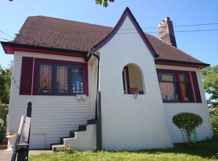 2915 E Pine St, Seattle, WA 98122
