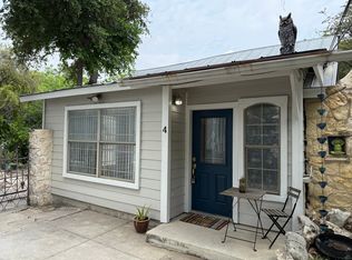 423 W Craig Pl APT 4, San Antonio, TX 78212