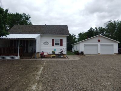 43 Road 261, Glendive, MT, 59330