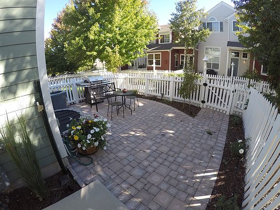 4th image of 655 Snowberry St