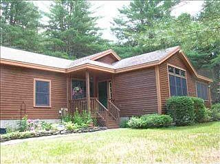 1st image of 916 E River Dr