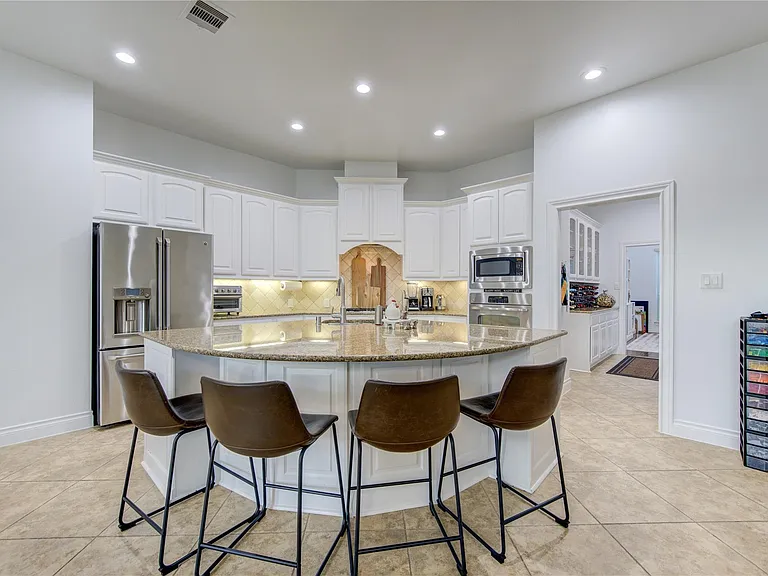 3506 Antelope Creek Ln — Photo 9