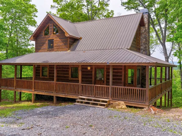 343 Whipporwill Walk Rd, Mineral Bluff, GA 30559