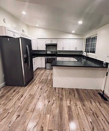 3rd image of 796 Lakebird Dr