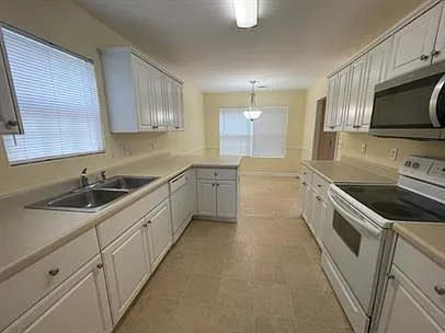 547 Cranberry Cir — Photo 8