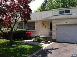 134 Concord St, New Milford, NJ 07646