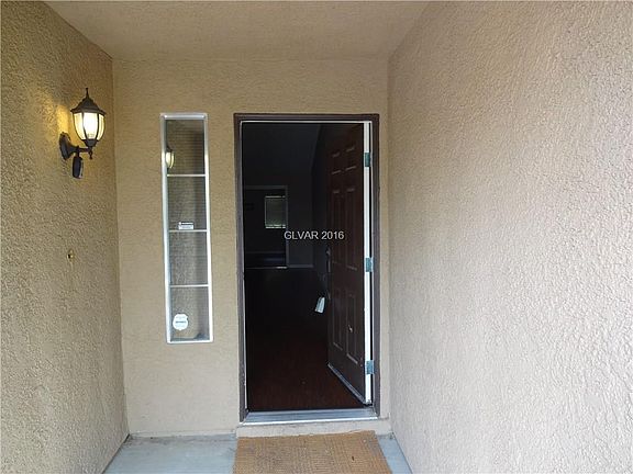 4th image of 913 High Plains Dr