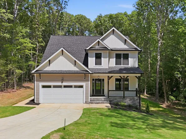 627 Shawnee Dr, Louisburg, NC 27549