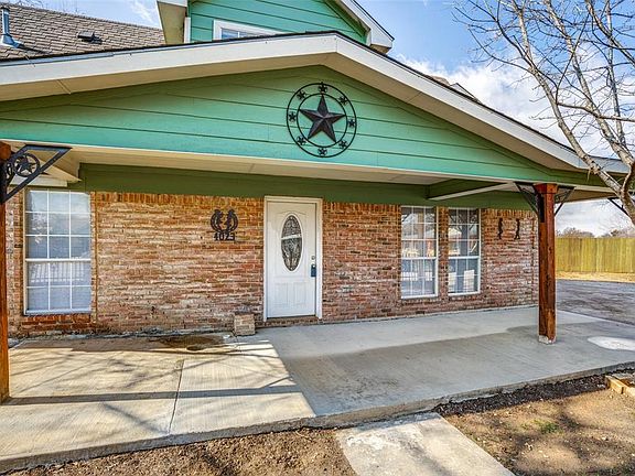 4th image of 4023 Palacios Ave