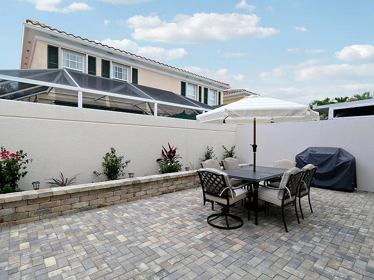 73 Laurel Oaks Cir — Photo 18