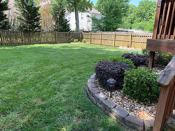 4th image of 4002 Danes Dr