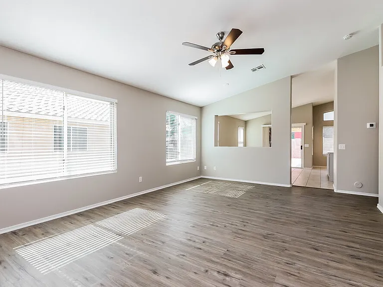 8748 E Crescent Ave — Photo 5