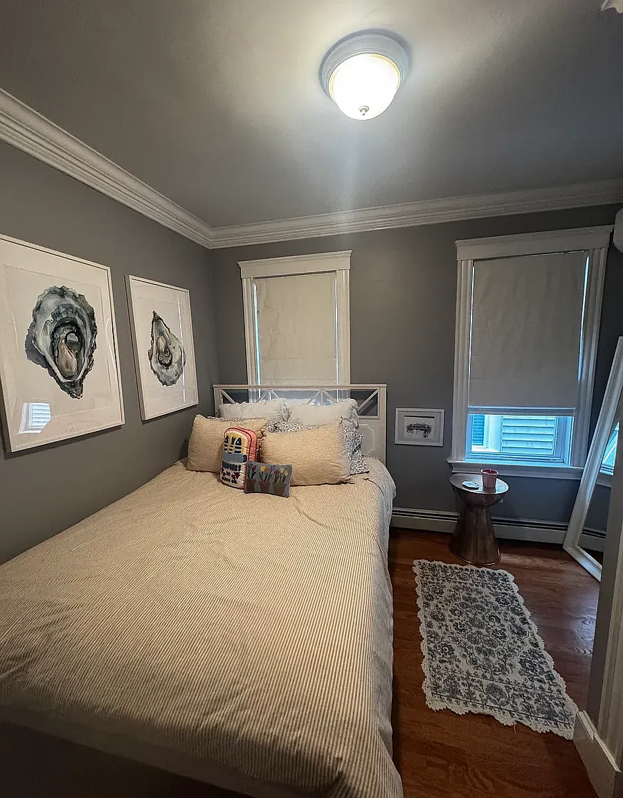 2 bed, 900 sqft, $5,200 — Photo 3