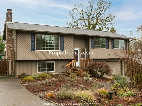 16524 SE Gordon St, Milwaukie, OR 97267