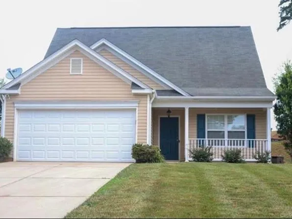 1215 Winghaven Dr NW, Charlotte, NC 28269
