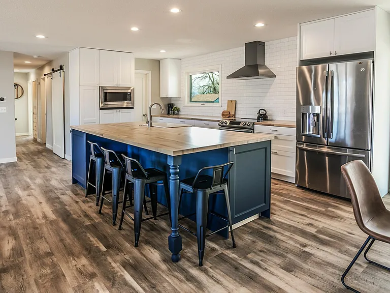 3521 Kenyon Dr — Photo 6