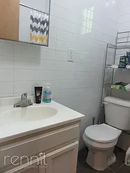 Rented by Rennit Inc.