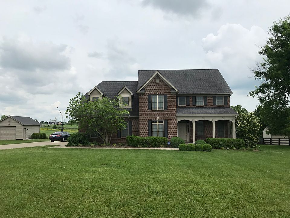 1st image of 817 Lakeview Dr
