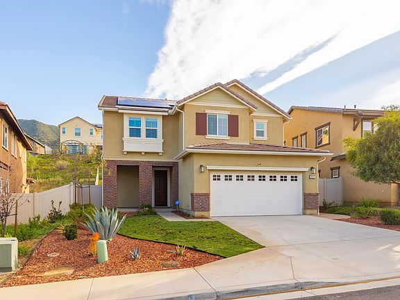 3rd image of 35875 Esperia Way