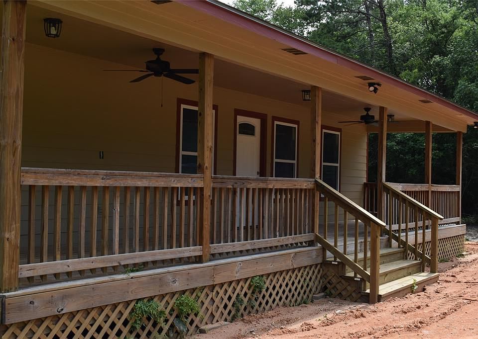 1st image of 310 Vicksburg Ln