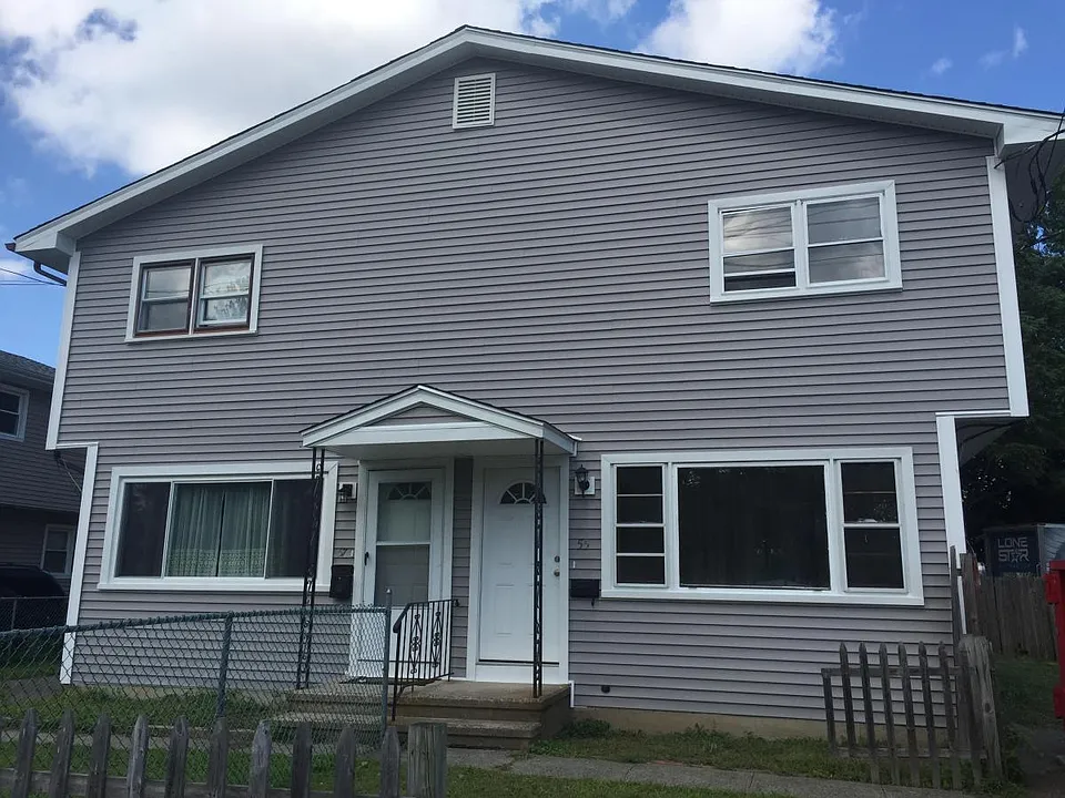 55 Woodend Rd