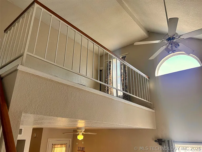 1808 E 66th Pl #D-206 — Photo 10