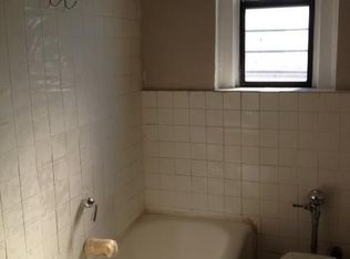 1842 White Plains Rd, Bronx, NY 10462