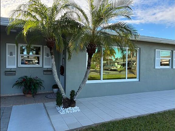 2nd image of 917 S Drive Terrace #B