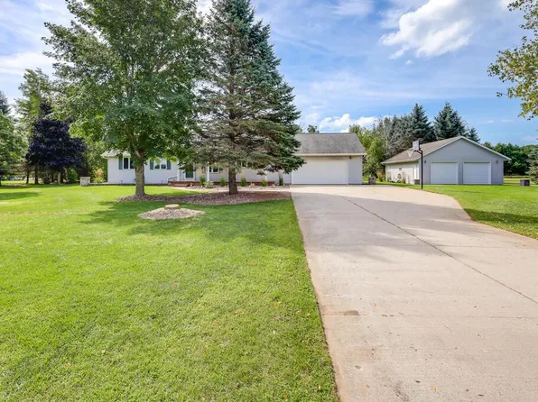 301 Freedom COURT, Mishicot, WI 54228