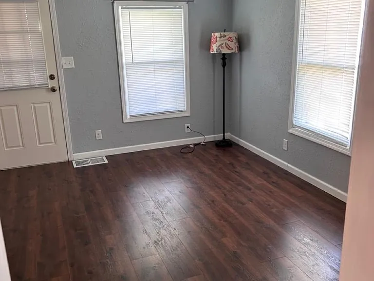 1222 Spruce St — Photo 3