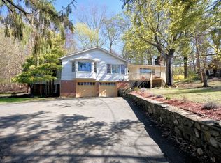 151 Springbrook Trl, Sparta, NJ 07871