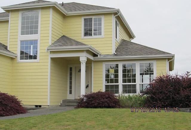 1st image of 3911 15th Ave SE