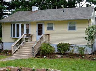 3866 Pinewood Ter, Falls Church, VA 22041