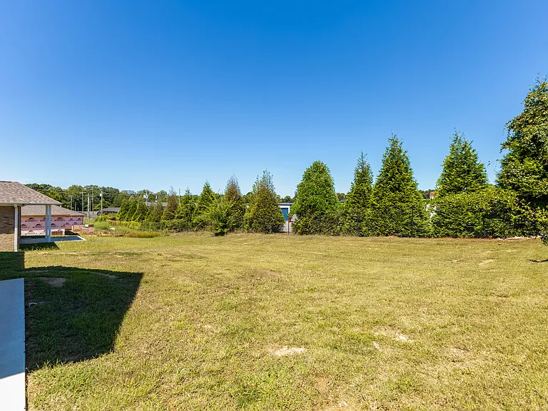 117 James Bowie Dr — Photo 31