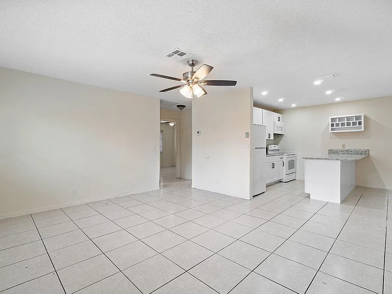 5854 Kumquat Rd #A — Photo 11