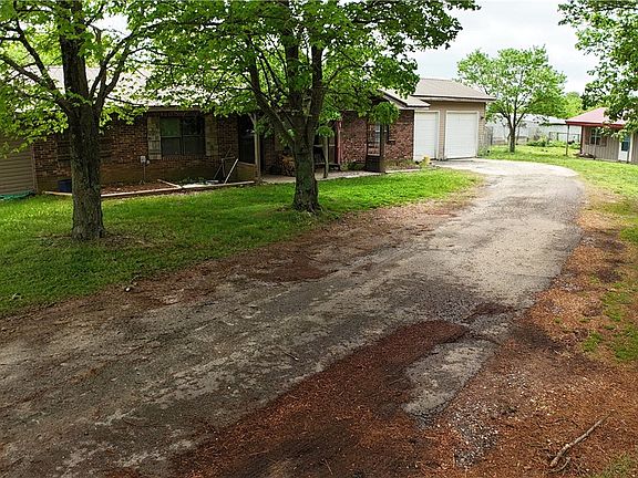 2nd image of 11796 Leonard Rd