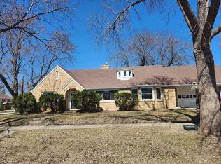 400 E Prairie St, Belle Plaine, MN 56011