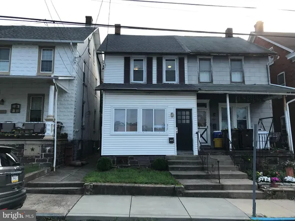 317 State St, East Greenville, PA 18041